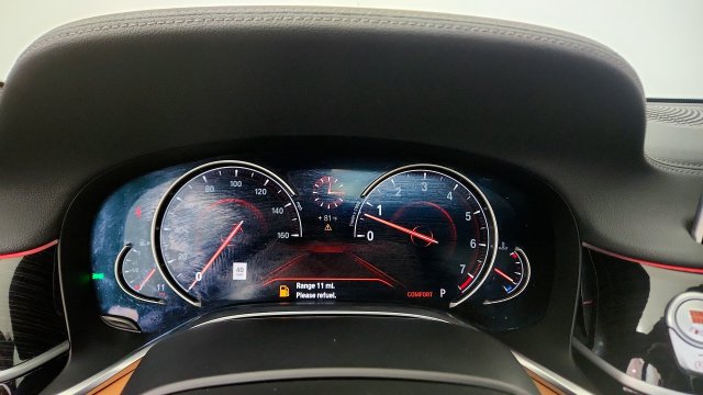 Used 2019 BMW 740i w/ M Sport Package RWD image 54