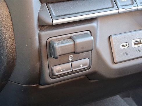 Certified 2023 Chevrolet Silverado 2500 Custom w/ Custom Value Package image 22