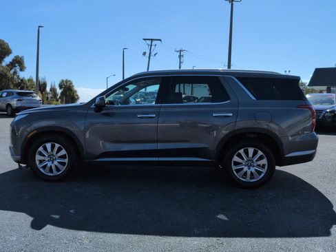 Used 2024 Hyundai Palisade SEL FWD image 7