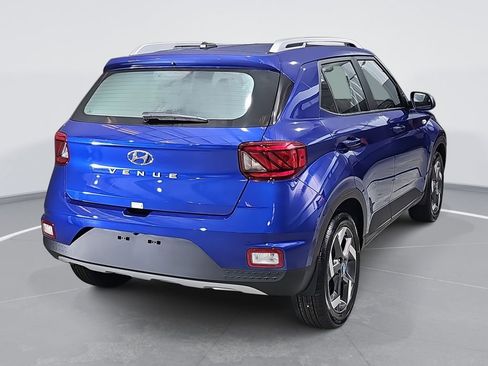 New 2026 Hyundai Venue SEL image 5