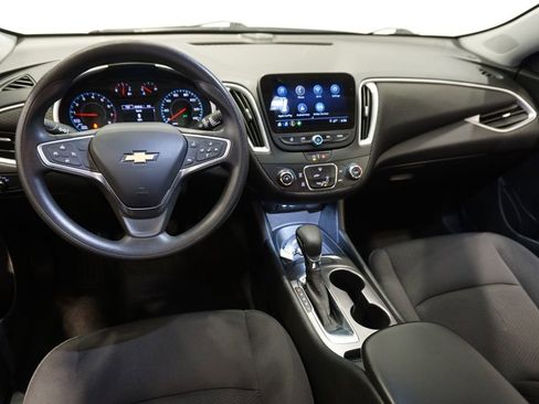 Certified 2022 Chevrolet Malibu LS image 13