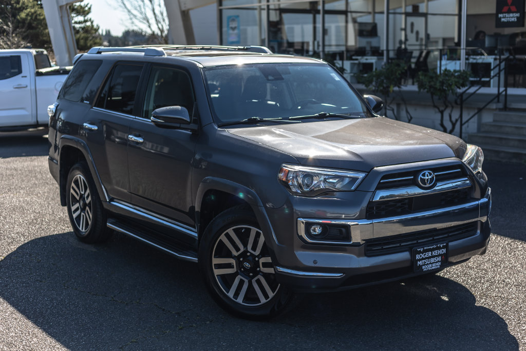 Used 2021 Toyota 4Runner Limited AWD/4WD image 2