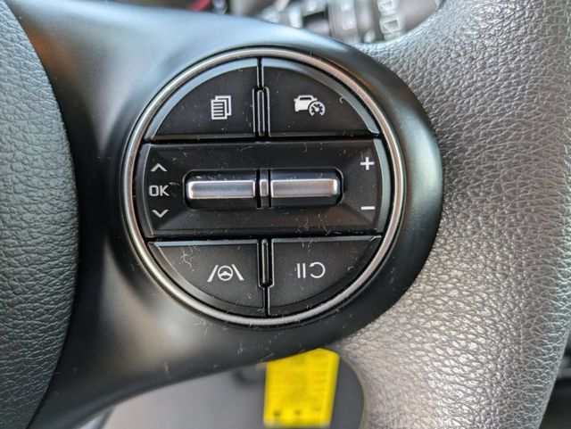 Used 2024 Kia Soul LX FWD image 10