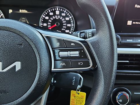 Used 2024 Kia Forte LXS image 16