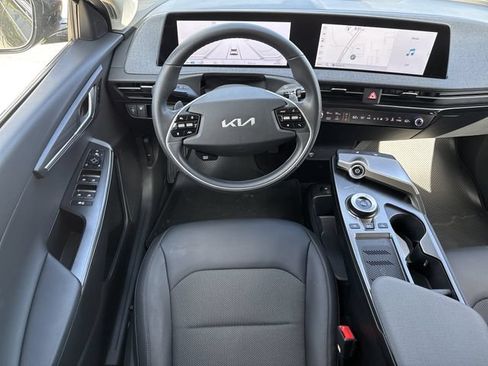 Certified 2024 Kia EV6 Light RWD image 18