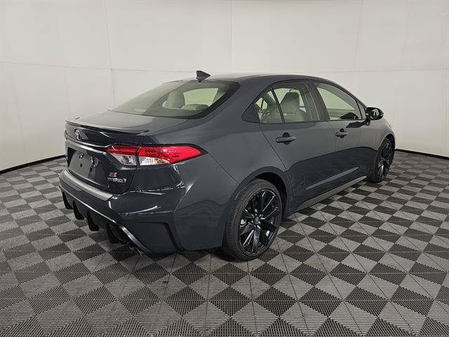 Certified 2024 Toyota Corolla SE w/ SE Package FWD image 33