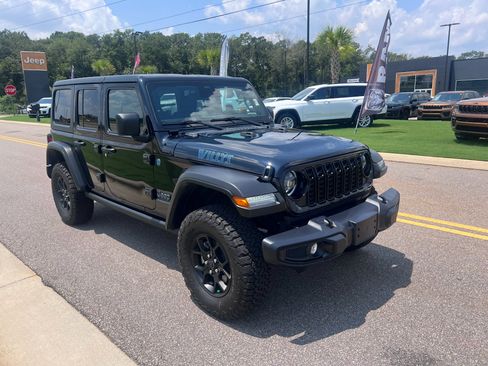 Used 2025 Jeep Wrangler Unlimited Sport S 4xe AWD/4WD image 1