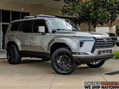Used 2025 Lexus GX 550 w/ Accessory Package (2T) AWD/4WD image 1