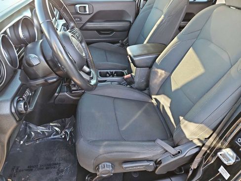 Used 2021 Jeep Wrangler Unlimited Sport image 16