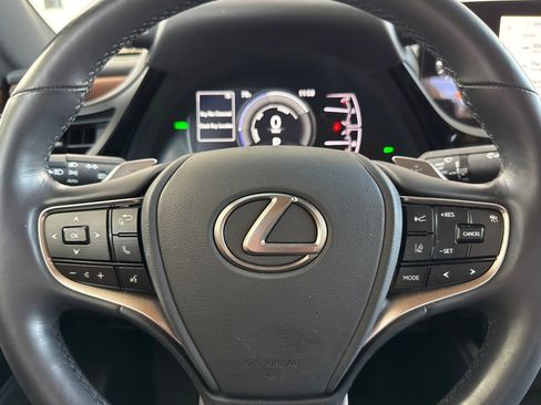 Certified 2025 Lexus ES 300h w/ Premium Package FWD image 28