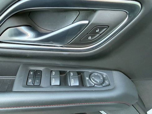 Used 2024 Chevrolet Suburban RST image 18