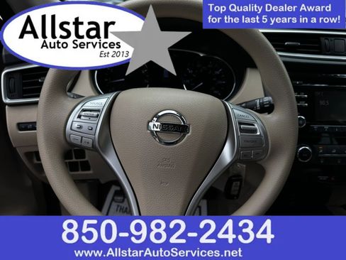 Used 2014 Nissan Rogue S FWD image 23