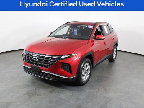 Certified 2022 Hyundai Tucson SEL AWD/4WD image 2