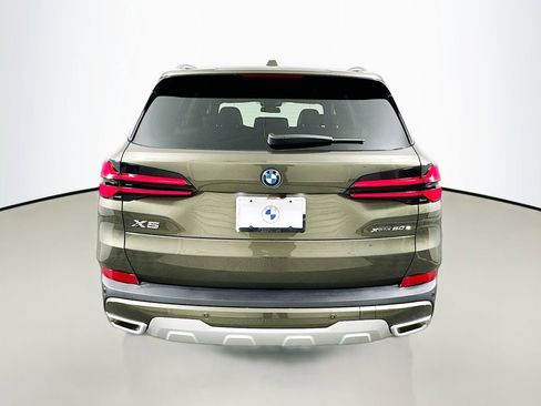 New 2026 BMW X5 xDrive50e w/ Climate Comfort Package image 6