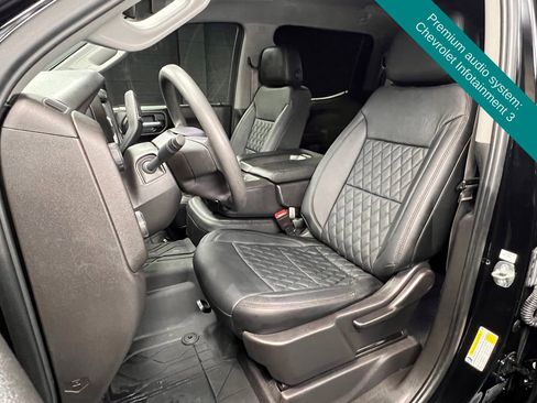 Used 2021 Chevrolet Silverado 1500 Custom Trail Boss image 4