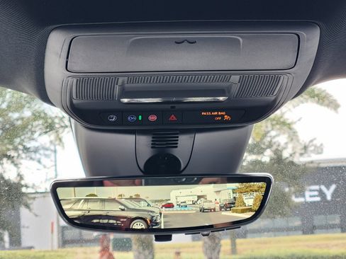 New 2026 Chevrolet Traverse LT w/ Driver Confidence Package image 11