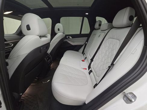 Certified 2023 BMW X5 xDrive40i w/ M Sport Package image 24