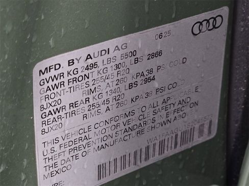 Certified 2025 Audi Q5 Prestige w/ 20" Wheel Package image 37