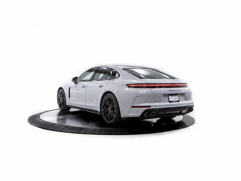New 2026 Porsche Panamera GTS image 3