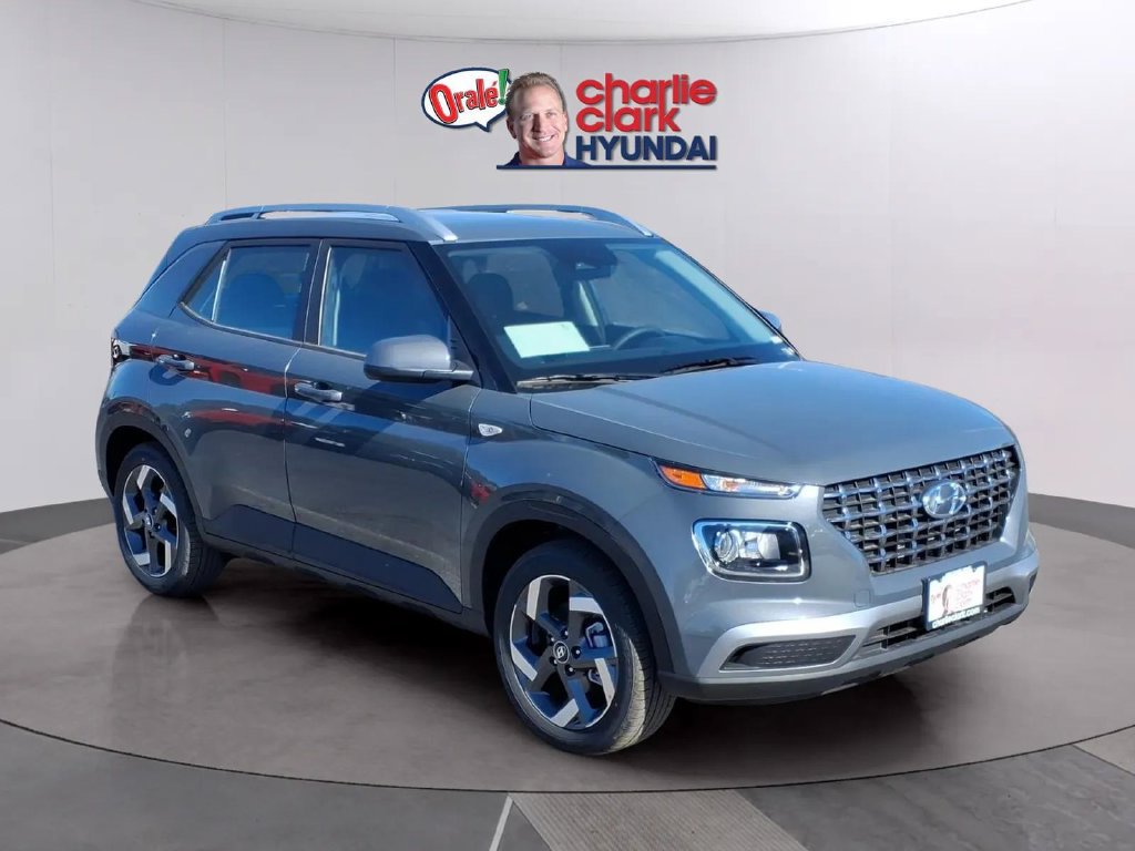 New 2026 Hyundai Venue SEL FWD image 7