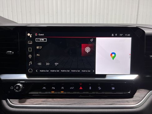 New 2026 GMC Sierra 1500 SLT image 11