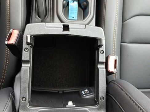 New 2025 Jeep Gladiator Sport S image 46