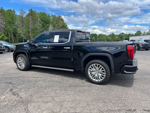 Used 2019 GMC Sierra 1500 Denali w/ Denali Ultimate Package AWD/4WD image 4