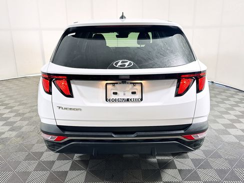Used 2022 Hyundai Tucson SE FWD image 4