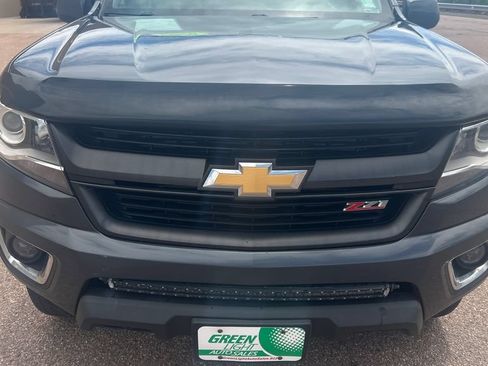 Used 2016 Chevrolet Colorado Z71 AWD/4WD image 12
