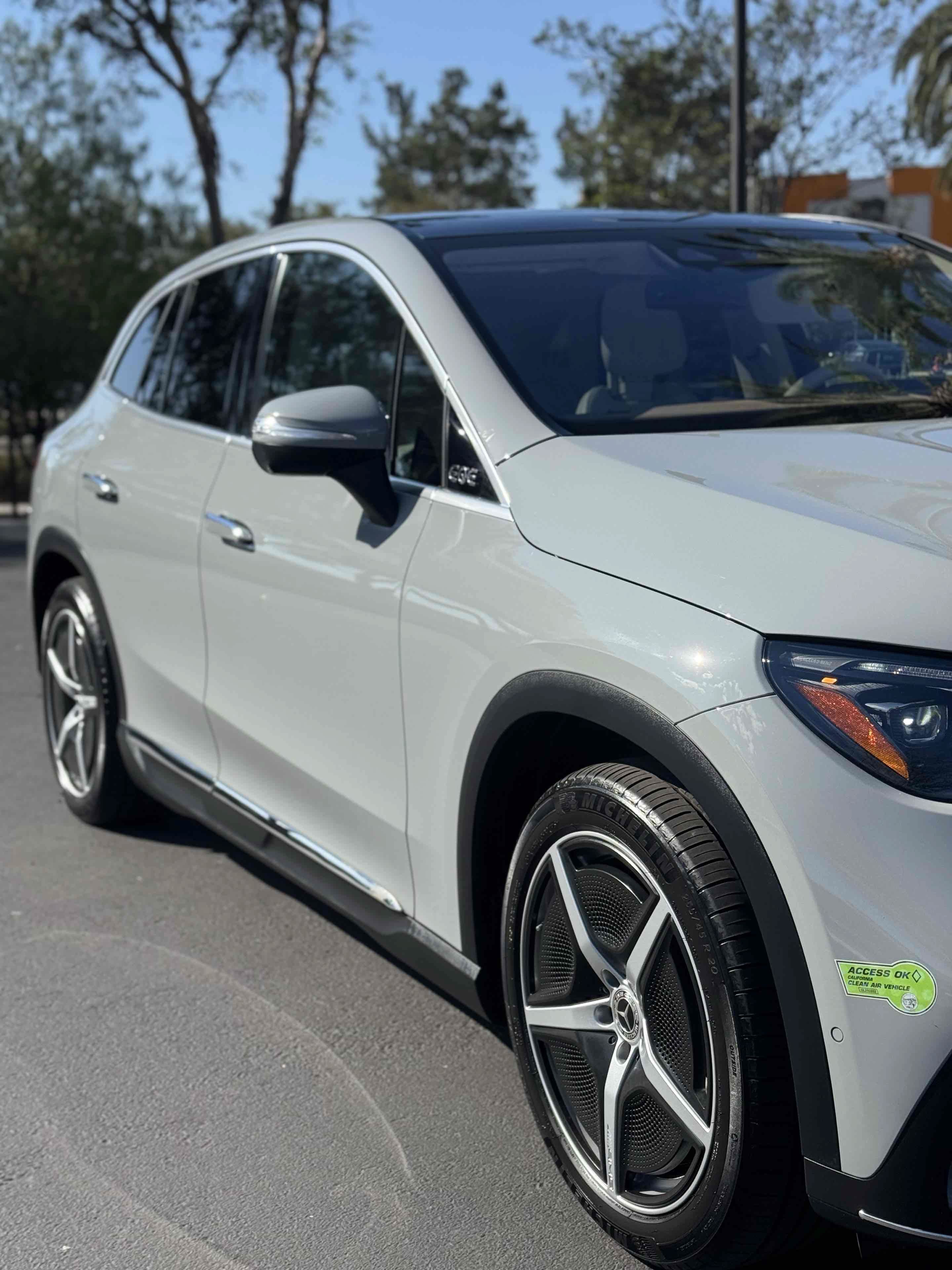 Used 2023 Mercedes-Benz EQE 500 4MATIC SUV image 18