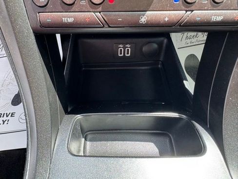 Used 2020 Ford Fusion Titanium AWD/4WD image 30