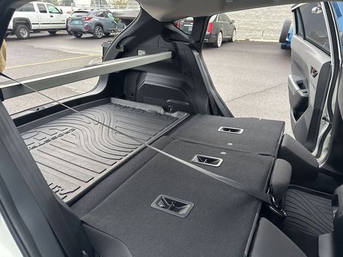 Used 2025 Subaru Crosstrek 2.5i Premium image 18