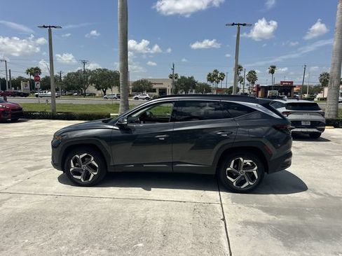 Used 2022 Hyundai Tucson Limited AWD/4WD image 9