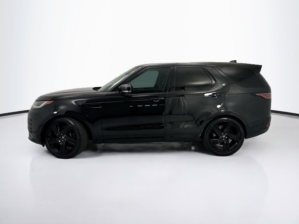 Used 2024 Land Rover Discovery Metropolitan Edition AWD/4WD image 8