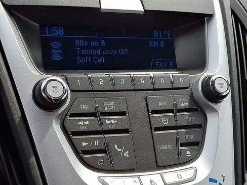 Used 2012 Chevrolet Equinox LS FWD image 17