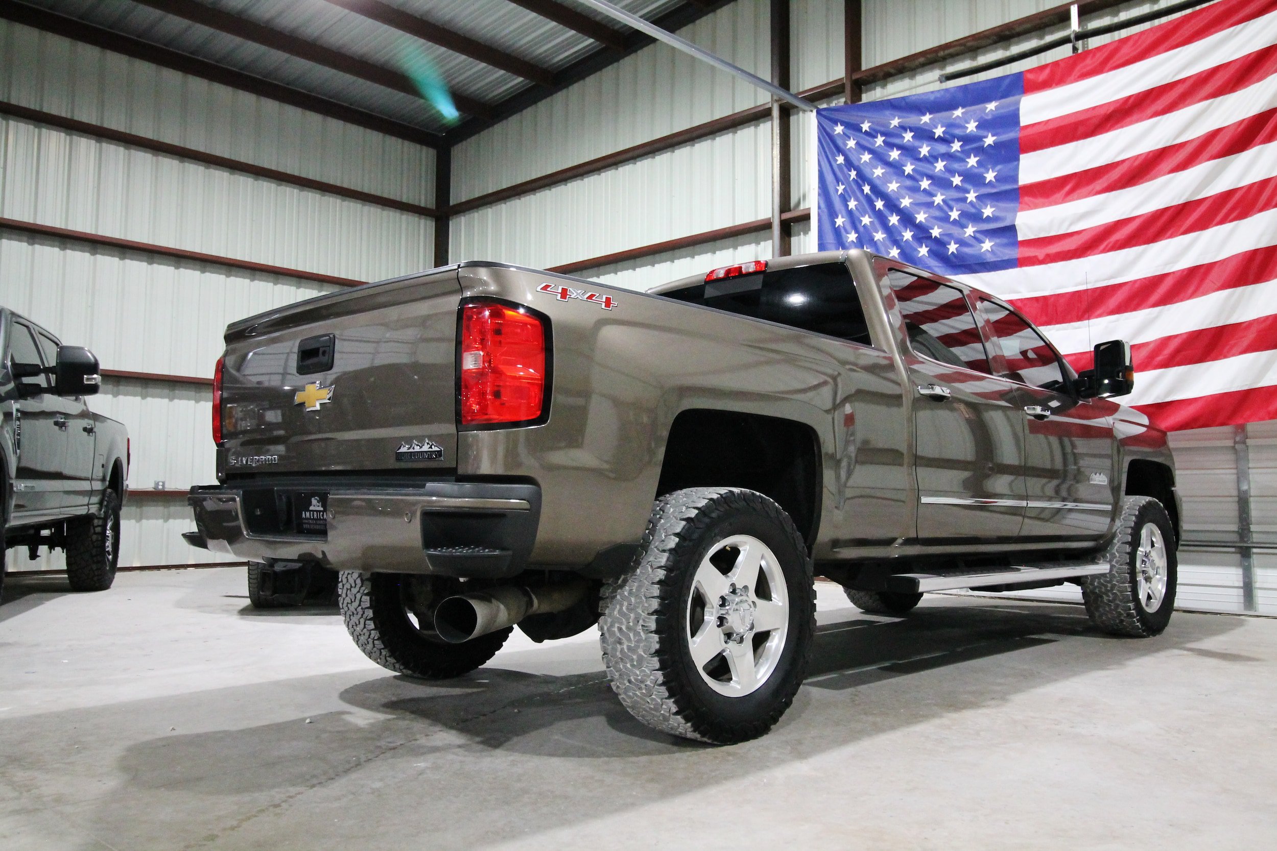 Used 2015 Chevrolet Silverado 2500 High Country w/ Duramax Plus Package AWD/4WD image 12