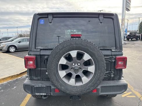 Used 2020 Jeep Wrangler Unlimited Sahara w/ LED Lighting Group image 6