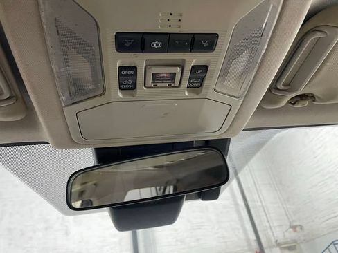 Used 2019 Toyota RAV4 XLE AWD/4WD image 25