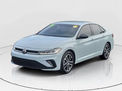 Used 2025 Volkswagen Jetta Sport FWD image 26