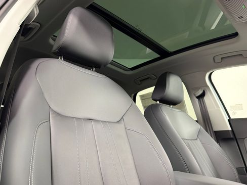 New 2026 Audi Q3 quattro 2.0T AWD/4WD image 16