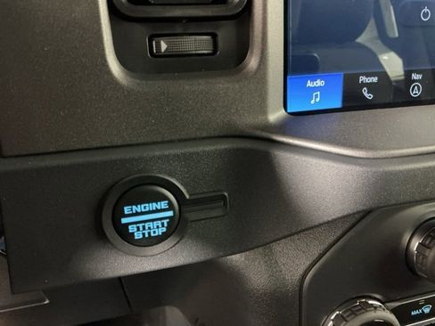 New 2025 Ford Bronco Big Bend w/ Black Diamond Package image 23