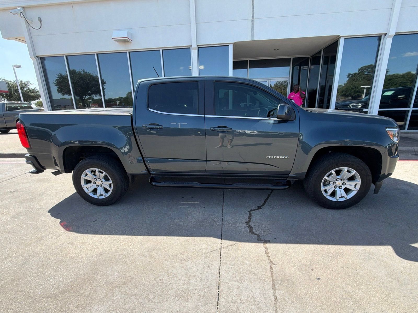 Used 2020 Chevrolet Colorado LT w/ Safety Package RWD image 5