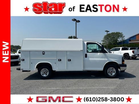 New 2025 GMC Savana 3500 w/ Power Convenience Package image 3