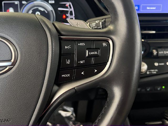 Used 2024 Lexus ES 300h w/ Premium Package FWD image 36