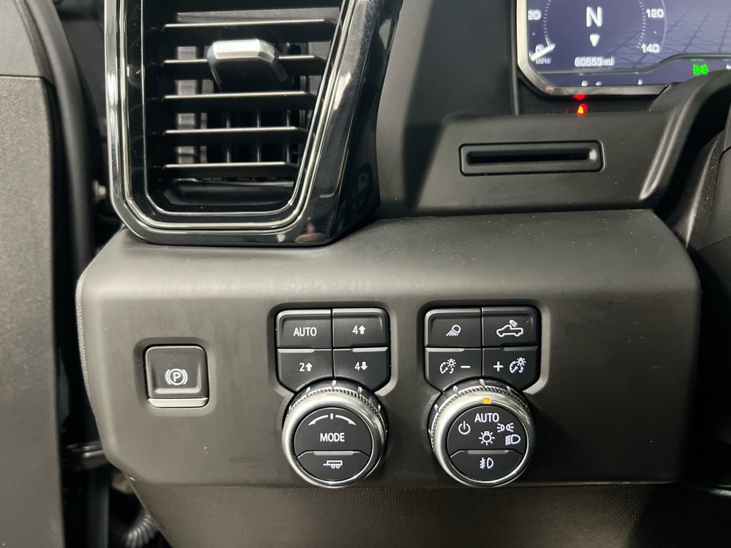 Used 2025 GMC Sierra 1500 AT4 w/ AT4 Preferred Package AWD/4WD image 19