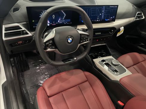 Used 2025 BMW 230i xDrive Coupe w/ Premium Package image 14