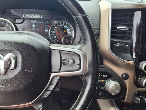 Used 2019 RAM 1500 Laramie AWD/4WD image 21