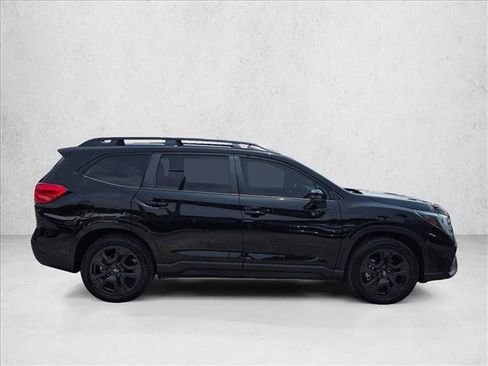 Used 2023 Subaru Ascent Onyx Edition Limited AWD/4WD image 4