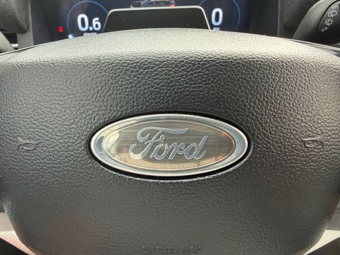 Used 2025 Ford Explorer Platinum w/ Ultimate Package AWD/4WD image 14
