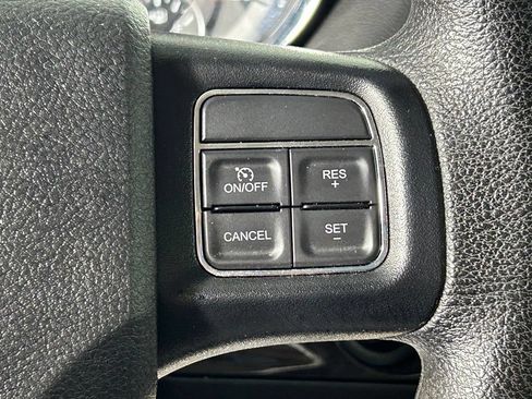 Used 2019 Dodge Grand Caravan SE FWD image 27